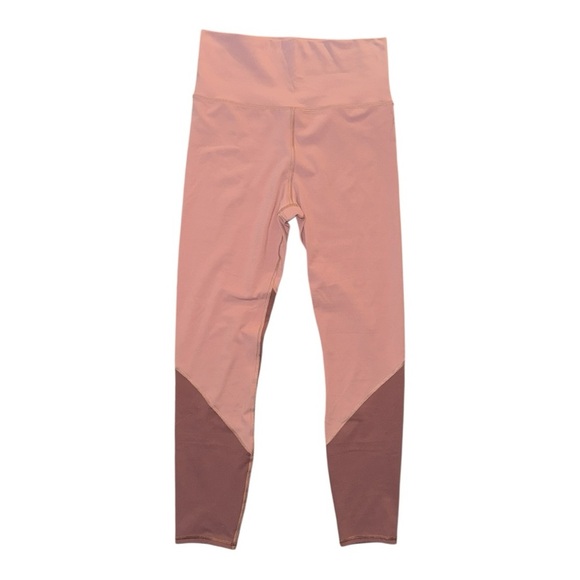 Vuori Colorblock Studio Legging, Light Terracota, Size M NWT - Picture 3 of 11